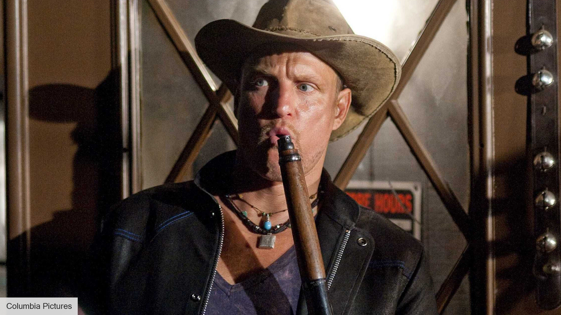 Zombieland 2 Woody Harrelson And Rosario Dawson Wallpapers